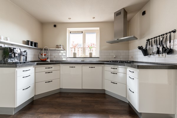 Medium property photo - Hoenderparkweg 21, 7335 GP Apeldoorn